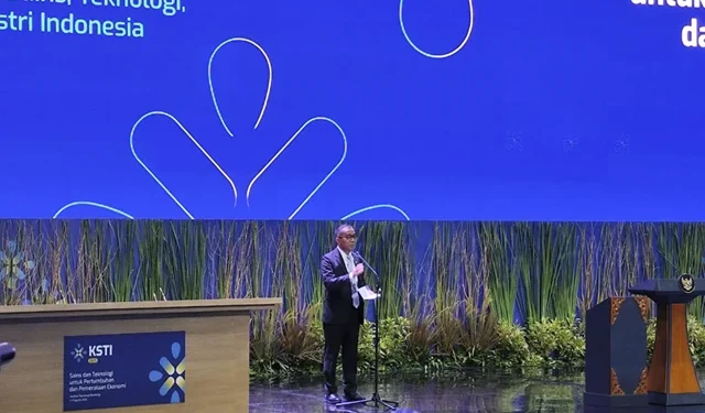 Mendikti Saintek: Prabowo Presiden Paling Aktif Kunjungi ITB Setelah Soekarno