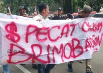 Gelar Demo, Puluhan Wartawan Desak Bongkar Semua Dalang Pelaku Kekerasan di Serang : Tangkap Semua Pelaku
